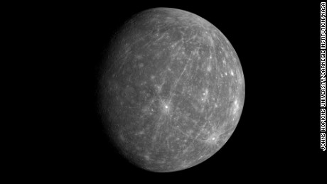 Scientists say planet Mercury was 'painted black'