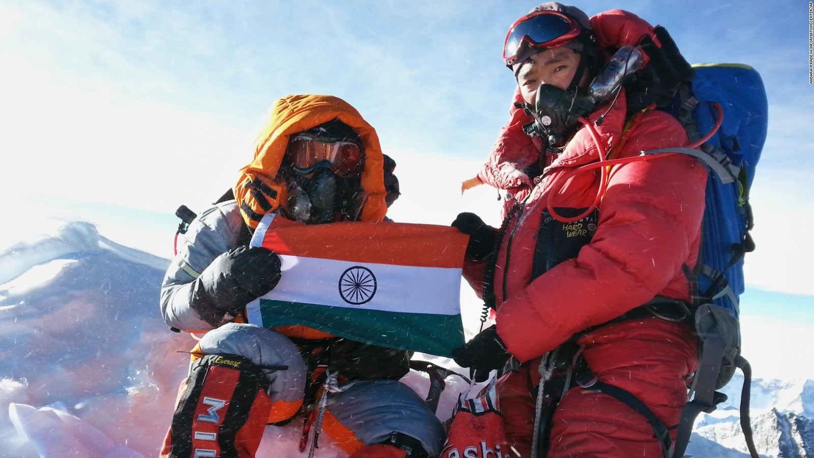 Anshu Jamsenpa First Woman To Ascend Mount Everest Twice In Five Days Cnn 