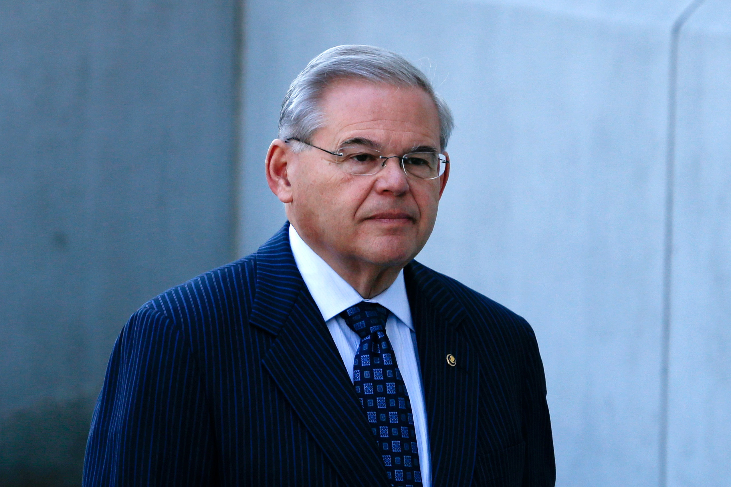 Menendez Indictment 3 Girlfriends 7 Lavish Trips Cnn Politics