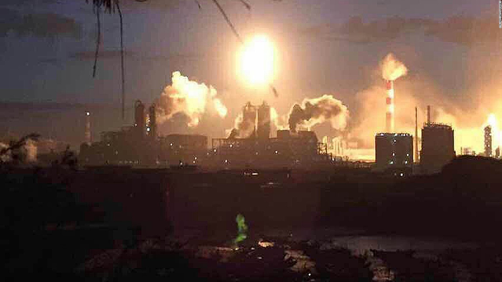 Blast Rocks Controversial Chinese Chemical Plant Cnn