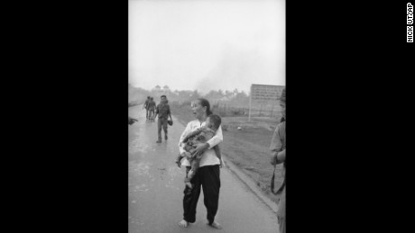 The Girl In The Photo From Vietnam War - CNN