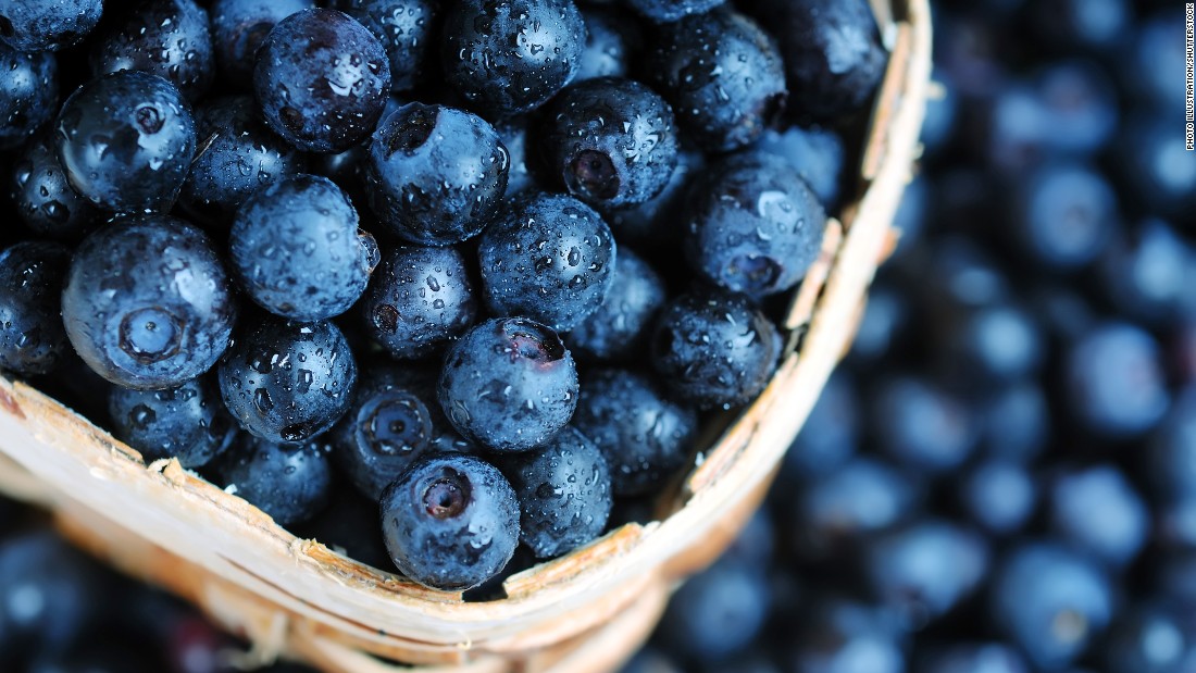 Blueberries, strawberries and other berry family members make the MIND diet with a suggested two servings a week. A &lt;a href=&quot;http://www.ncbi.nlm.nih.gov/pubmed/24117094&quot; target=&quot;_blank&quot;&gt;rich source of antioxidents and flavonoids, blueberries &lt;/a&gt;have been shown to improve memory, cognition and spatial memory, &lt;a href=&quot;http://www.ncbi.nlm.nih.gov/pubmed/23723987&quot; target=&quot;_blank&quot;&gt;according to earlier studies.&lt;/a&gt;