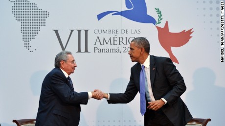 US President Barack Obama (R) shakes hadns with Cuba's President Raul Castro (L) on the sidelines of the Summit of the Americas at the ATLAPA Convention Center on April 11, 2015 in Panama City. AFP PHOTO/MANDEL NGAN        (Photo credit should read MANDEL NGAN/AFP/Getty Images)