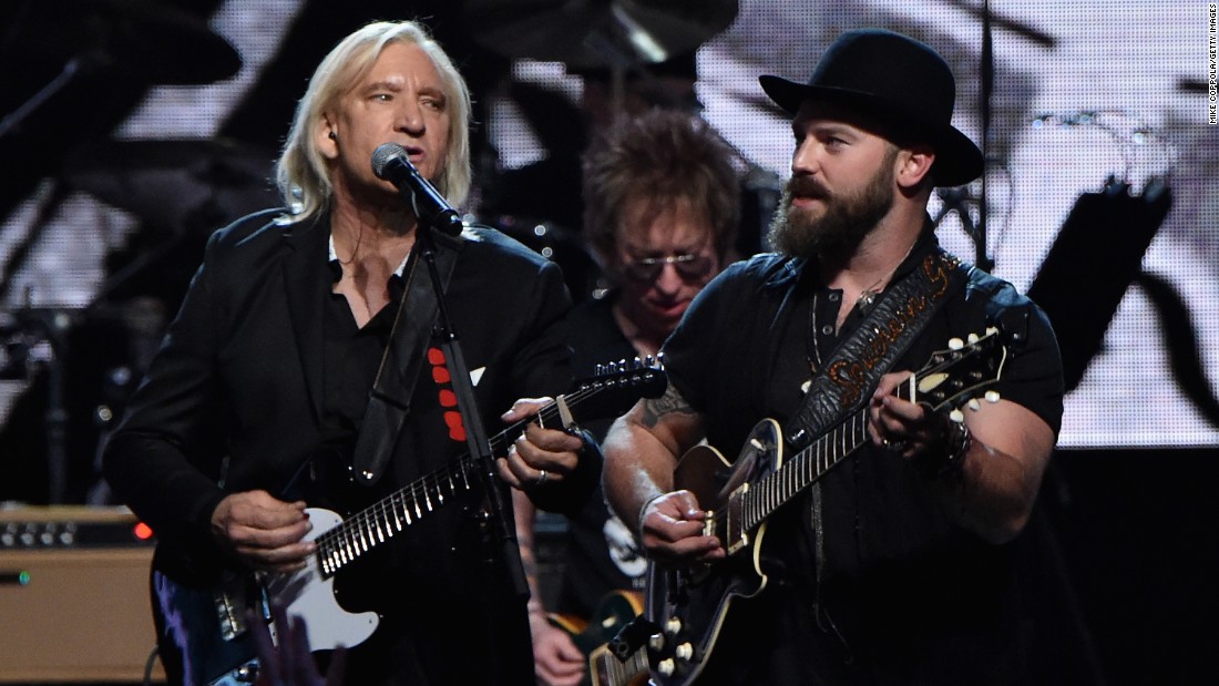 Joe Walsh and Zac Brown also performed at Saturday&#39;s Rock And Roll Hall Of Fame induction ceremony.