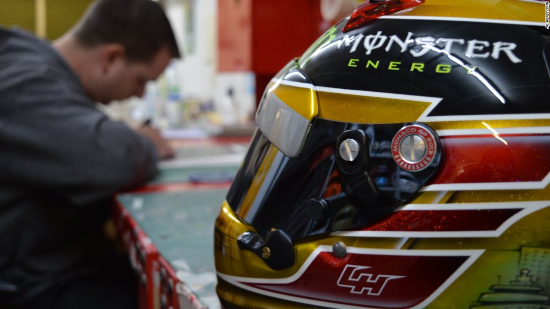 They may save lives but, to Jason Fowler, Formula One helmets serve as the canvasses for his eye-catching artwork. And for the last 16 years, he&#39;s been decorating the head wear of reigning F1 world champion Lewis Hamilton.