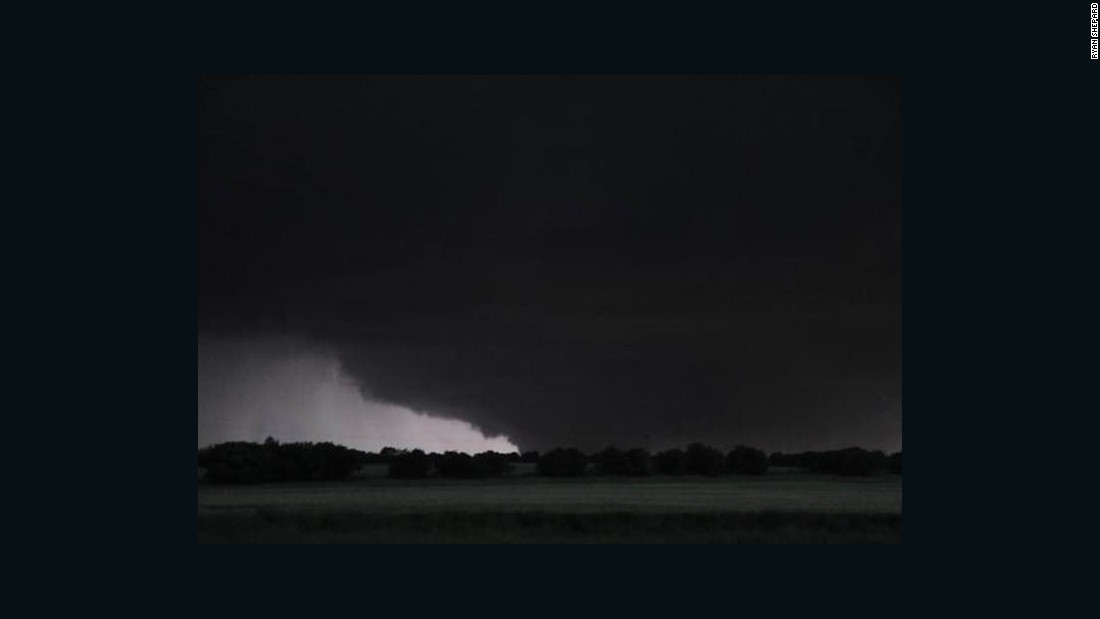 Huge tornado in texas and softball sized hail cnn