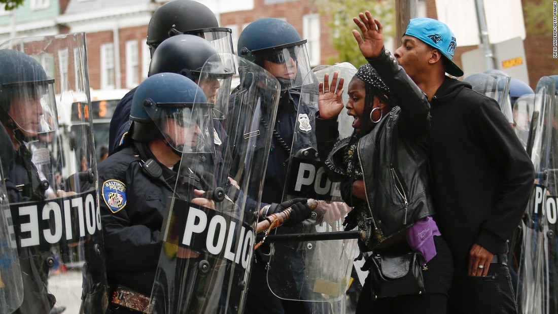 Baltimore protests turn violent; police injured CNN