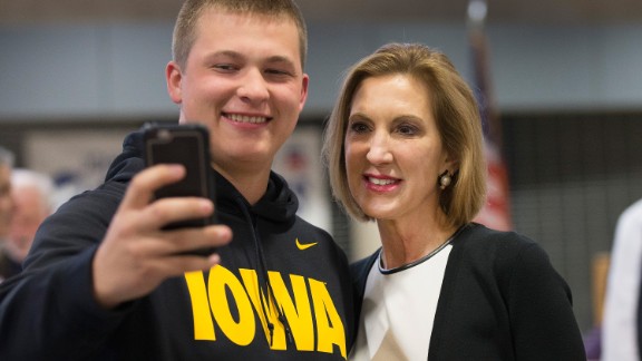 Fiorina, right, poses for a selfie with Joe Koberna at the Johnson County Republicans Spaghetti Dinner at Clear Creek Amana High School on April 24, 2015, in Tiffin, Iowa. 