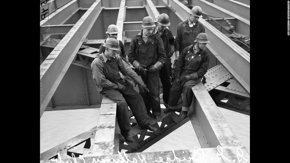 This portrait shows members of the bridge&#39;s &quot;Halfway to Hell Club&quot; -- workers who had tumbled off the bridge but were saved by the safety netting below. Despite the netting, 11 workers died during the bridge&#39;s construction. Ten of them perished when a section of scaffold fell through the netting.