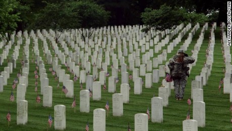 Memorial Day: More than 228,000 flags at Arlington National Cemetery