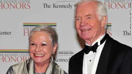 Sen. Thad Cochran, at right, a Mississippi Republican, arrives for the formal artist&#39;s dinner for the Kennedy Center Honors at the United States Department of State December 4, 2010 in Washington. 