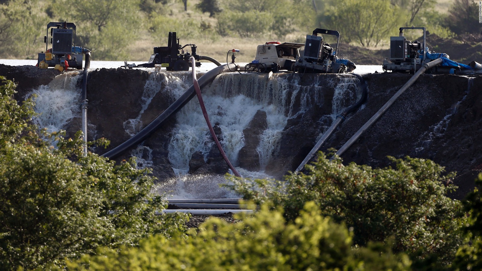 Possibly Catastrophic Texas Braces For More Flooding Cnn 5470