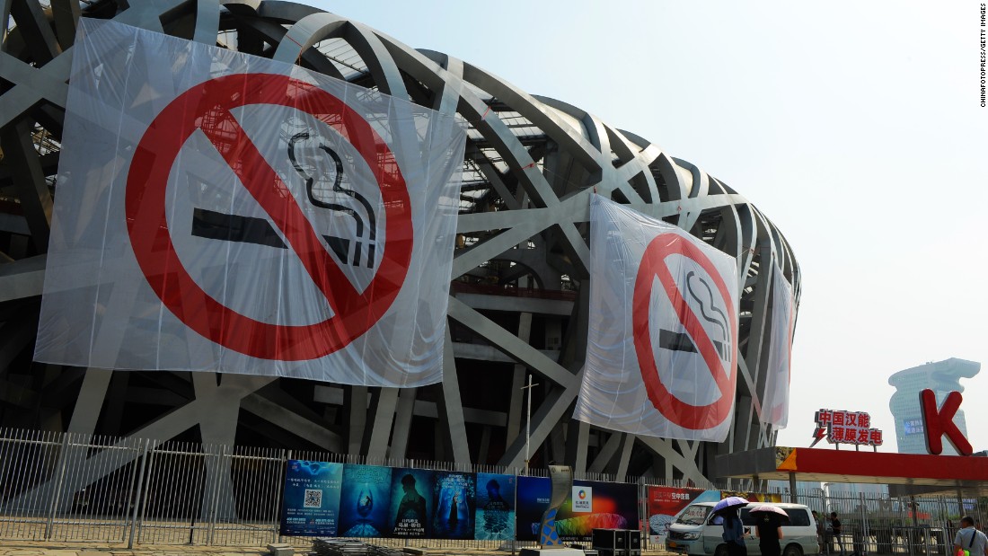 Beijing Rolls Out Chinas Toughest Smoking Ban Cnn
