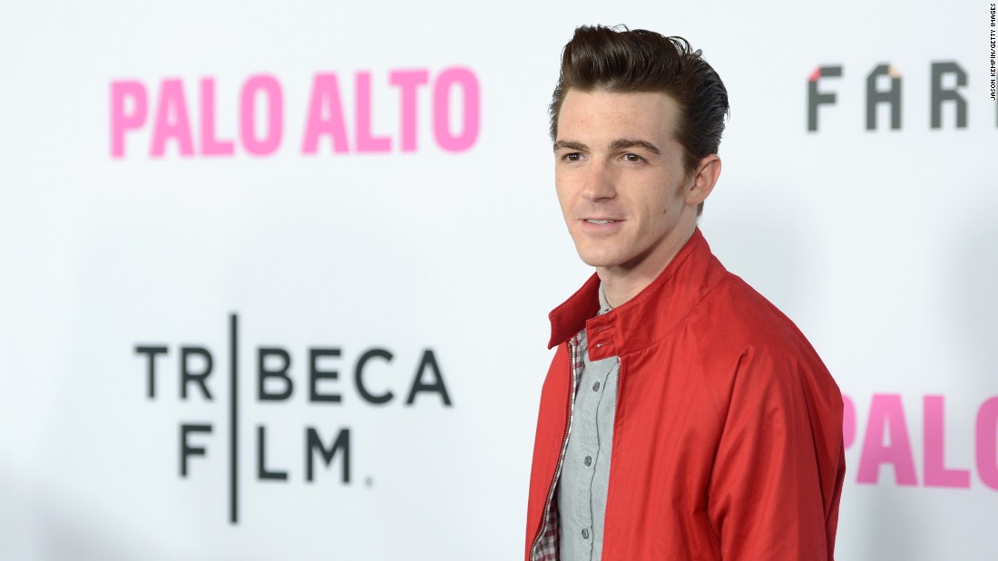 Drake Bell sentenced to probation for sexual texts with a minor