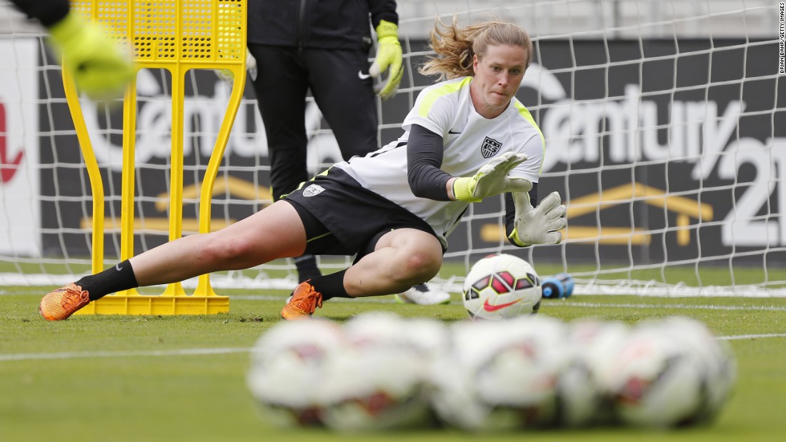 U S Women S Soccer Team Extroverts Enter World Cup Cnn