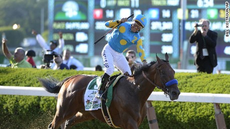 American Pharoah wins the Triple Crown