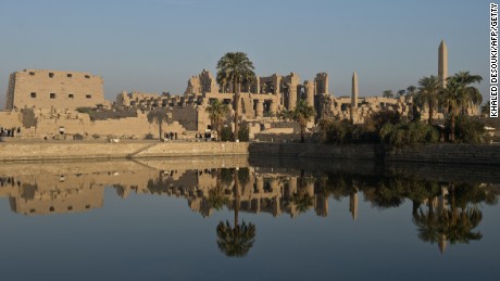 de Tempel van Karnak, Luxor, is een plaats van oude Koninklijke begrafenissen en religieuze bedevaarten.