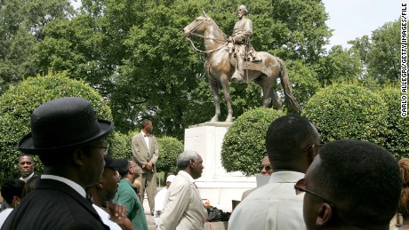 Remains Of Confederate General Nathan Bedford Forrest And His Wife Will Be Removed From A Memphis Park Cnn