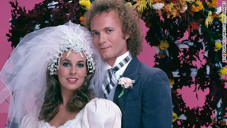 Laura (Genie Francis) and Luke (Anthony Geary) at their 1981 wedding. 
