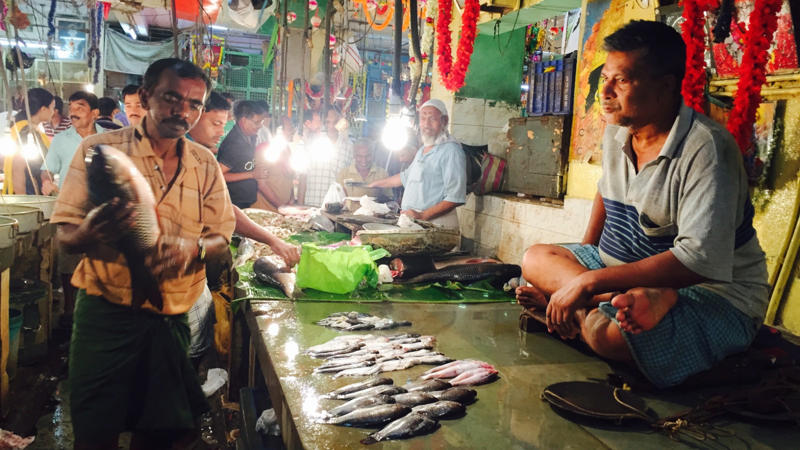 Fish guts, blood and soul Inside Kolkata's wild Lake Market CNN Travel