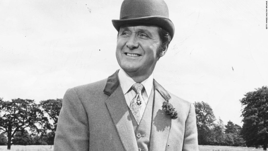 &lt;a href=&quot;http://www.cnn.com/2015/06/25/entertainment/feat-patrick-macnee-dies-obit/index.html&quot; target=&quot;_blank&quot;&gt;Patrick Macnee&lt;/a&gt;, the British actor who played bowler-hatted secret agent John Steed on the 1960s spy series &quot;The Avengers,&quot; died on June 25. He was 93.