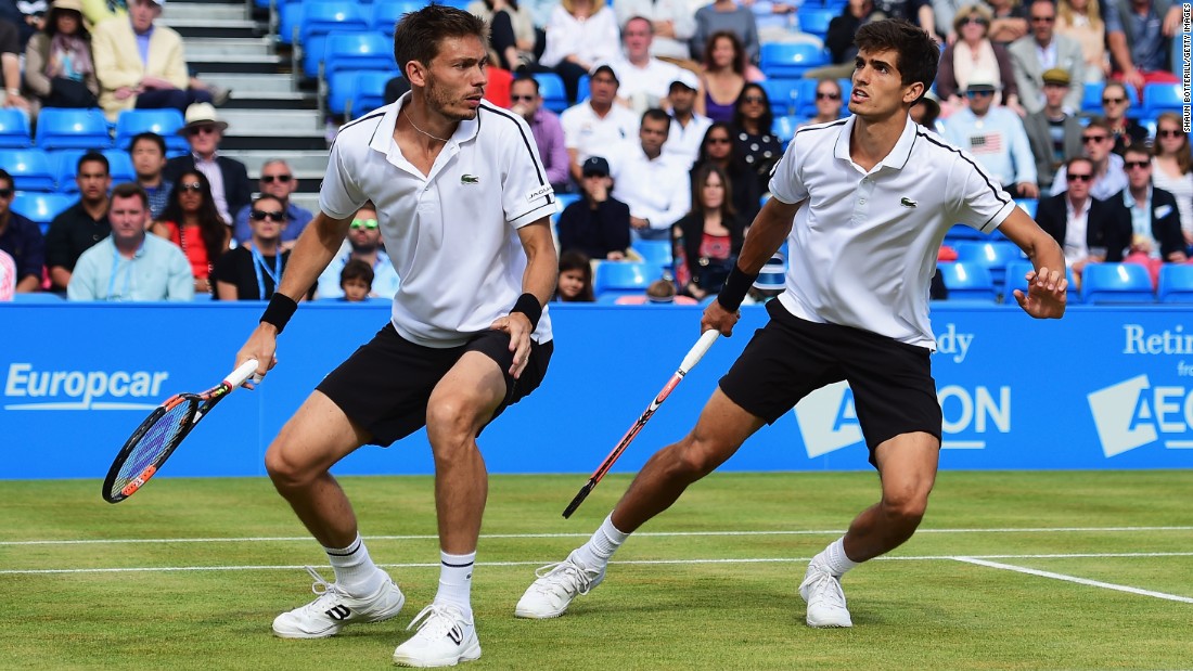 He followed up that success by winning the doubles title at Queen&#39;s Club in London with Pierre-Hugues Herbert -- also his partner when they reached the 2015 Australian Open final. 