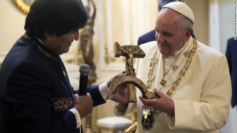 Pope presented with hammer and sickle crucifix - CNN