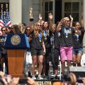 11 us women soccer parade 0710