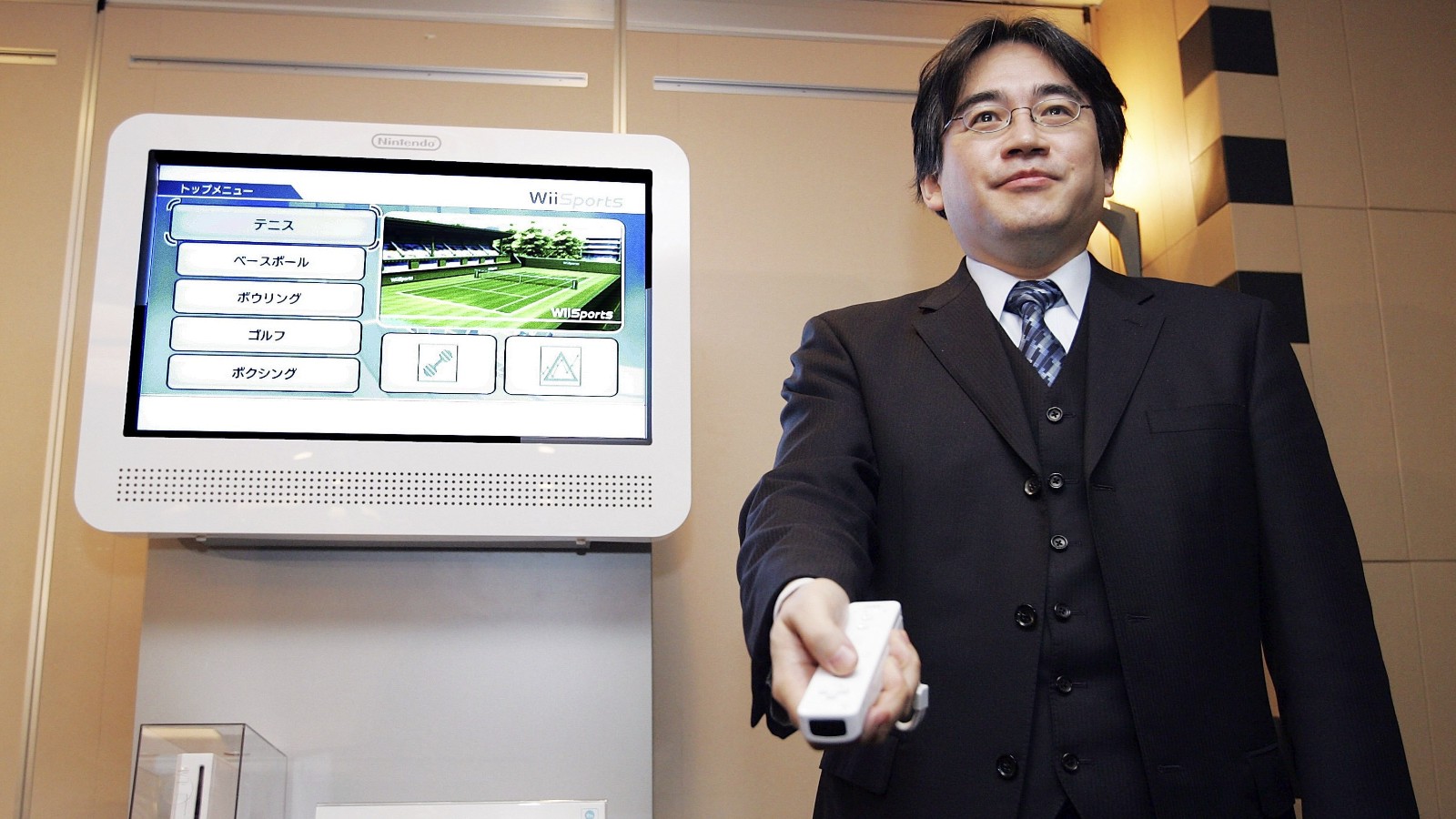 Nintendos Ceo Satoru Iwata Played By His Own Rules Cnn