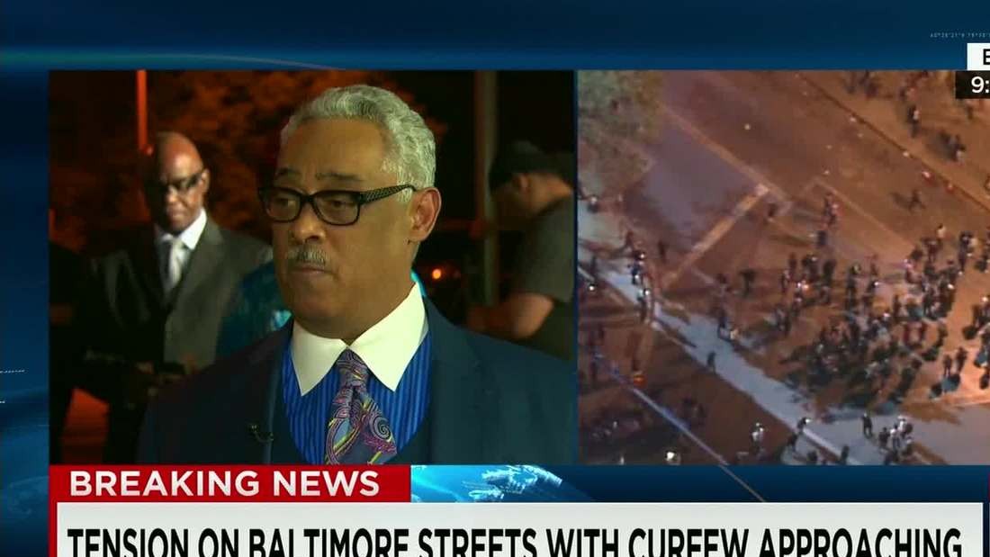 Baltimore Protests Turn Violent Police Injured Cnn