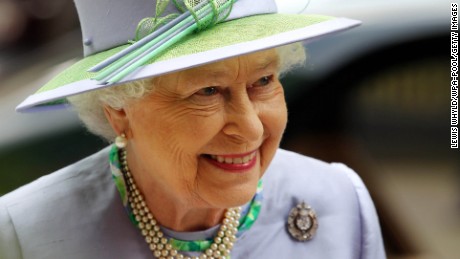 Queen Elizabeth II Fast Facts