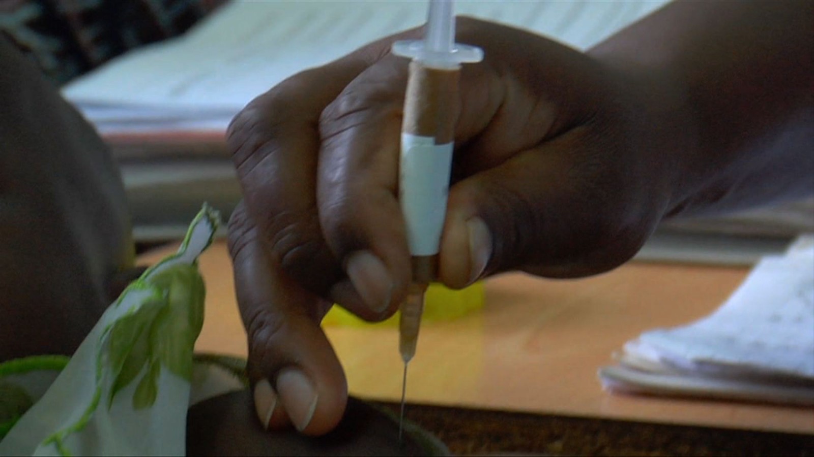 Malaria Vaccine One Step Closer Cnn Video