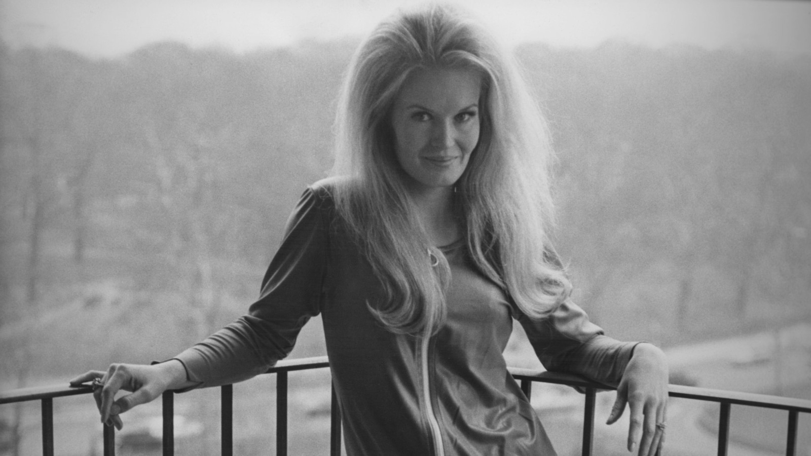 Lynn Anderson, 'Rose Garden' singer, dead at 67 - CNN