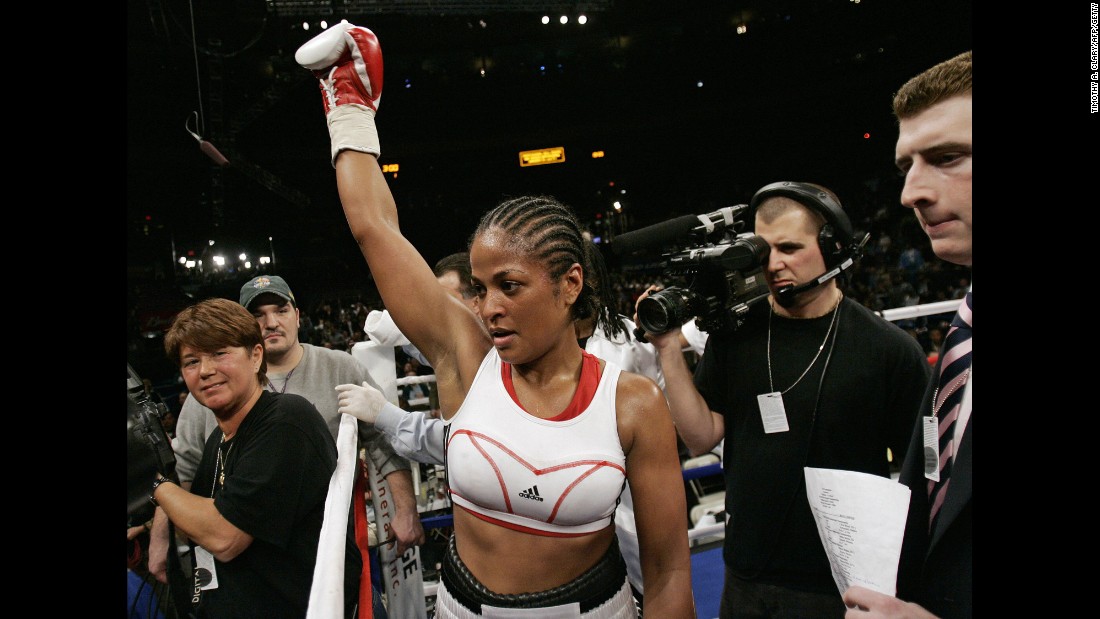 Laila Ali, the daughter of boxing legend Muhammad Ali, began her boxing career in 1999 at the age of 18. She went on to have an undefeated boxing career, winning 24 fights before retiring in 2007.