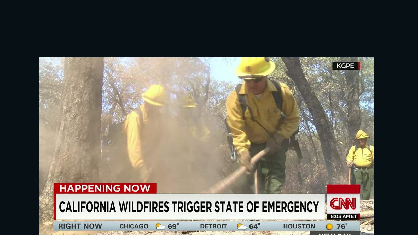 Thousands Flee From California Fires Cnn Video