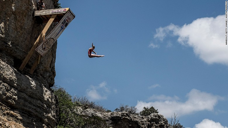 Rachelle Simpson: America's Queen Of Cliff Diving - CNN