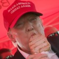 Donald Trump Iowa State Fair eating 