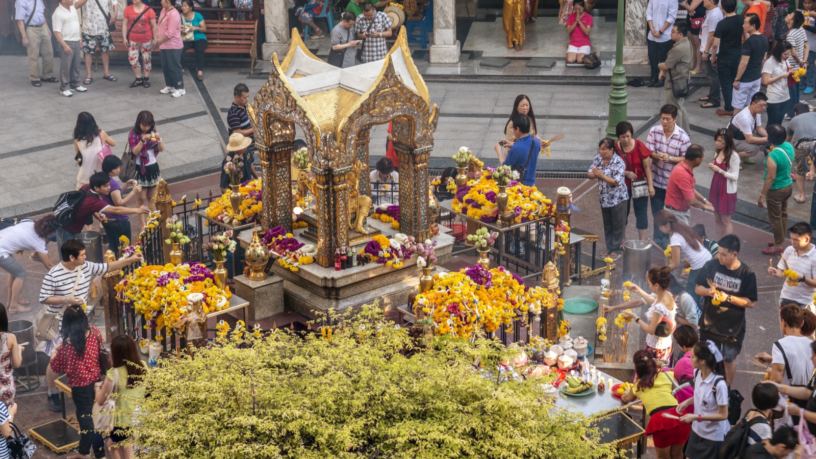 Bangkok Blast What Is The Erawan Shrine Cnn