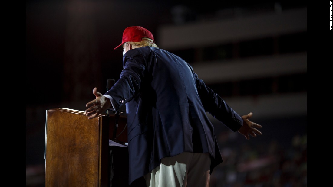 At times appearing more prepared than usual -- referencing what seemed to be notes on his podium and relaying new statistics about illegal immigration to his crowd -- a joyful Trump offered to sign copies of his book, waved his arms to encourage applause at some of his one-liners and made an effort to his Southern crowd by calling the Bible his favorite book and lamenting the decline of the Alabama steel industry. &quot;I&#39;d like to have the election tomorrow,&quot; he said at one point. &quot;I don&#39;t want to wait.&quot;