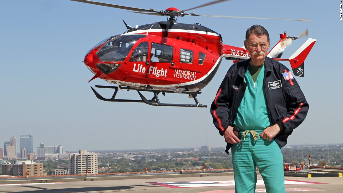 &lt;a href=&quot;http://www.cnn.com/2015/08/25/us/dr-james-red-duke-obituary/index.html&quot;&gt;Dr. James &quot;Red&quot; Duke Jr.&lt;/a&gt;, the Texas surgeon who educated television viewers about health care, helped pioneer Life Flight and was on duty at Parkland Hospital after President John F. Kennedy was assassinated, died August 25, at the age of 86.