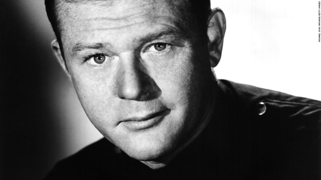 &lt;a href=&quot;http://www.cnn.com/2015/09/07/entertainment/martin-milner-actor-obit-feat/index.html&quot; target=&quot;_blank&quot;&gt;Martin Milner&lt;/a&gt;, who starred in the hit &#39;60s and &#39;70s TV shows &quot;Adam 12&quot; and &quot;Route 66,&quot; died September 6, according to Los Angeles Police Chief Charlie Beck. He was 83.