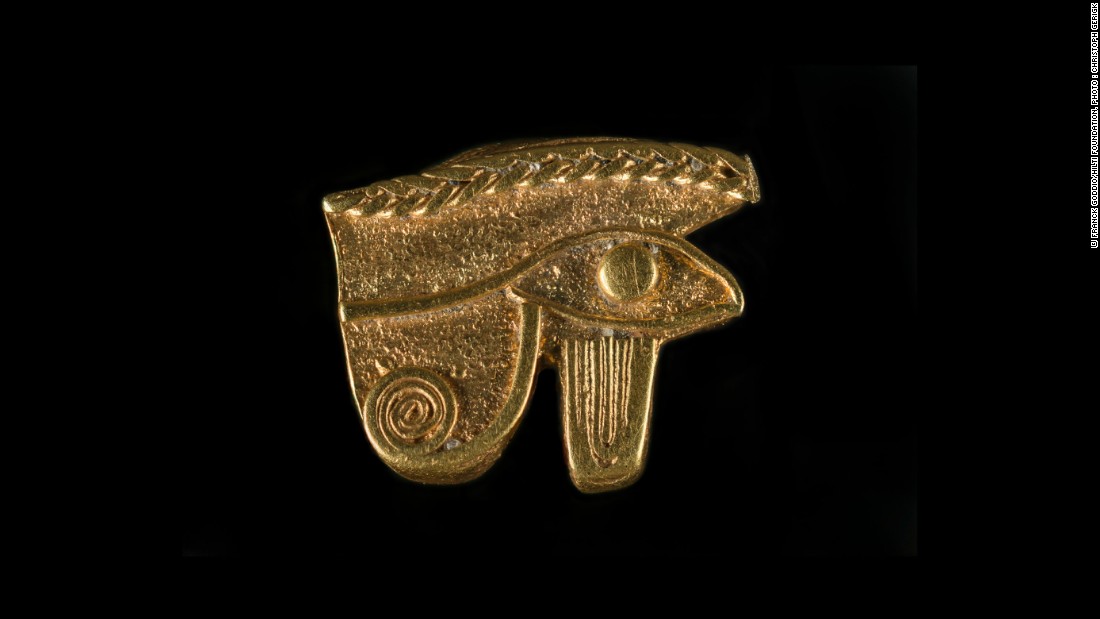 This amulet shows the eye of the falcon god Horus, son of Osiris. The &quot;oudjat&quot; or whole eye, is also the symbol of the full moon, whose disc is reformed gradually over 14 days. The popular amulet symbolizes the restoration of Osiris&#39; body which had been cut up into 14 pieces. 