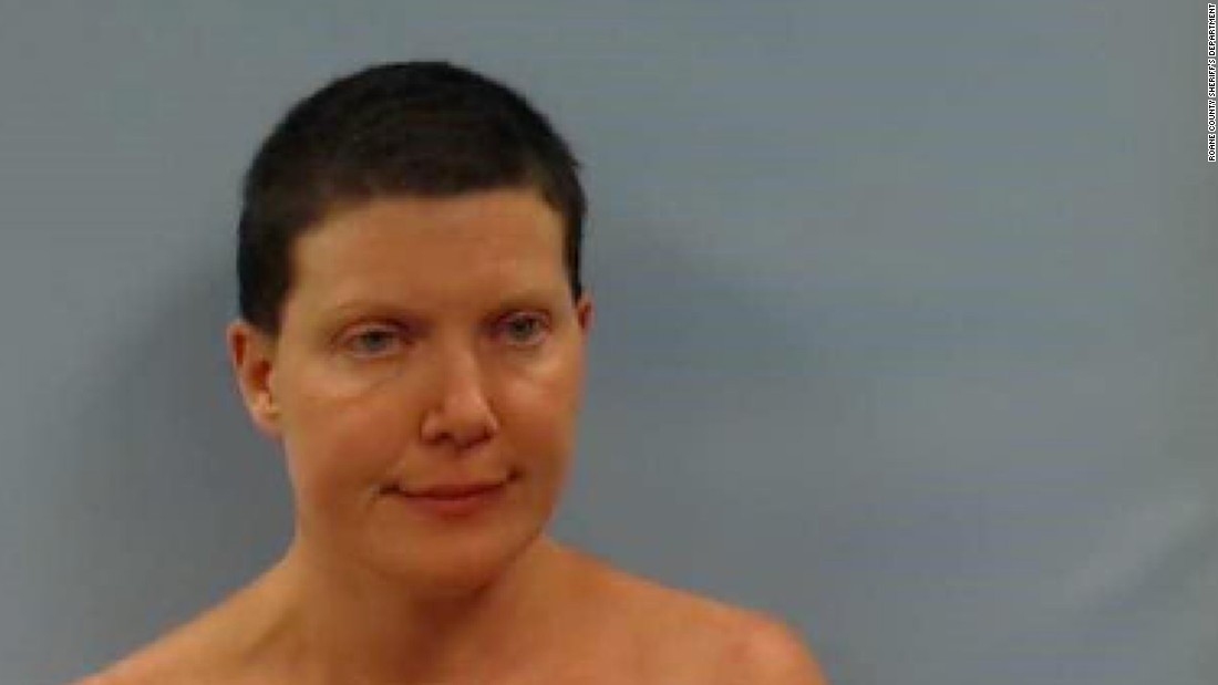 Jennifer Ann Lien, who played Kes on &quot;Star Trek: Voyager,&quot; was arrested on September 3 in Harriman, Tennessee. She was charged with indecent exposure.