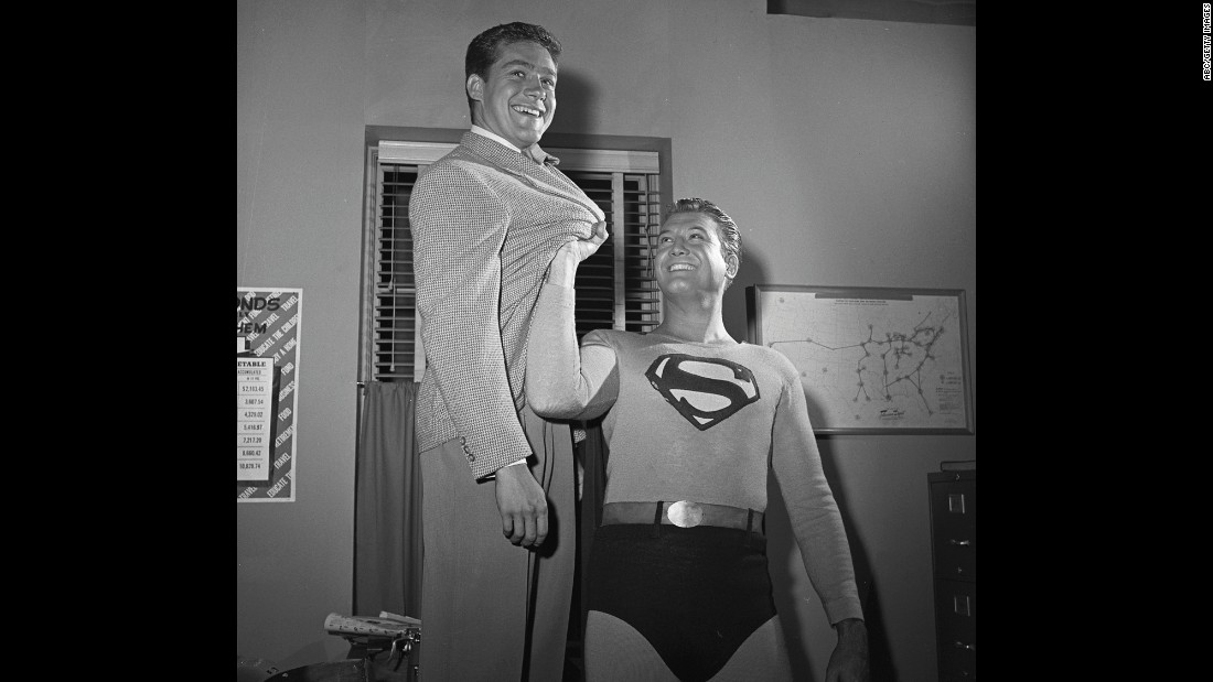 &lt;a href=&quot;http://www.cnn.com/2015/09/21/entertainment/jack-larson-obit-jimmy-olsen-superman-feat/&quot; target=&quot;_blank&quot;&gt;Jack Larson&lt;/a&gt;, best known for his role as reporter Jimmy Olsen on the first &quot;Superman&quot; TV show, died September 20 at his home in Brentwood, California. He was 87.