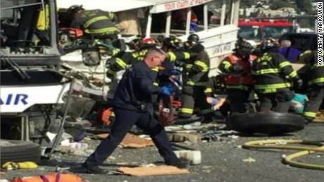 4 dead as bus, duck tour vehicle collide in Seattle - CNN