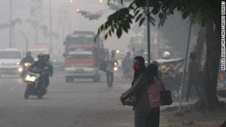 Indonesia begins evacuation of infants from haze-affected regions