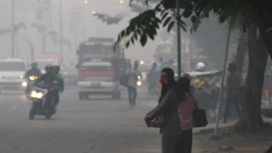 Indonesia begins evacuation of infants from haze-affected regions