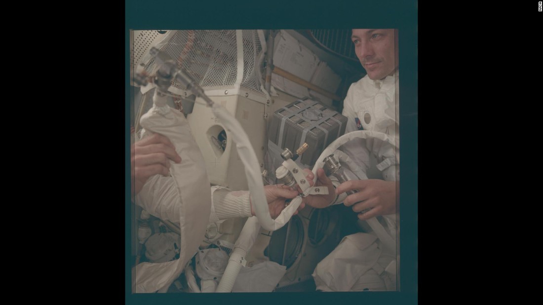 Astronaut John Swigert, right, and the other two astronauts aboard Apollo 13 -- Fred Haise and Jim Lovell -- safely returned to Earth after improvising a solution to the craft&#39;s carbon-dioxide removal system.