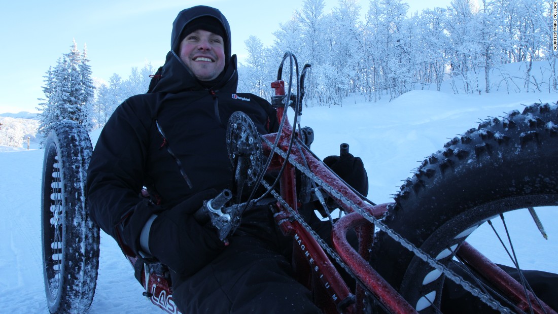 Mark Pollock competition training with a hand-bike in Norway in 2010. Although he was blind, sports became a passion for him.
