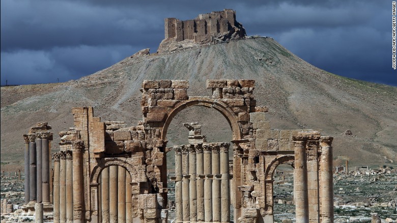 Syrian media: Army poised to retake Palmyra from ISIS